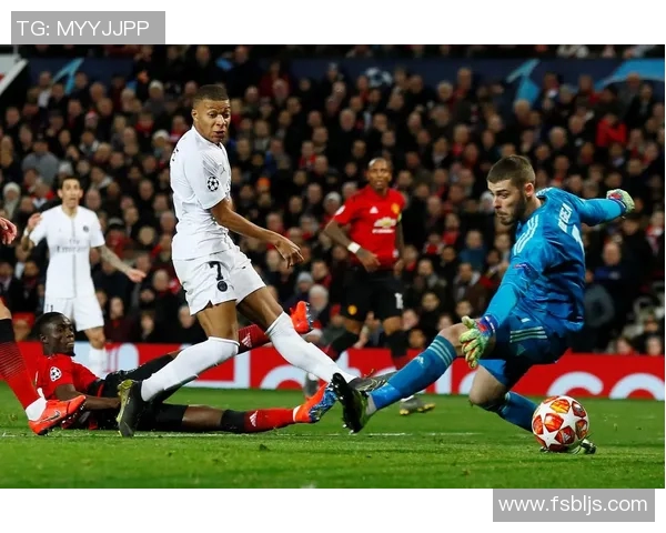 2020年巴黎圣日耳曼对阵曼联精彩比赛录像回放全程回顾与分析