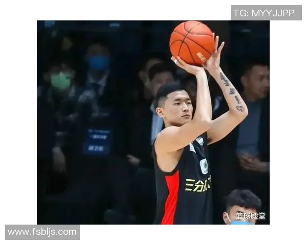 陈林坚的篮球之路:从青涩少年到职业赛场的辉煌历程与心路历程